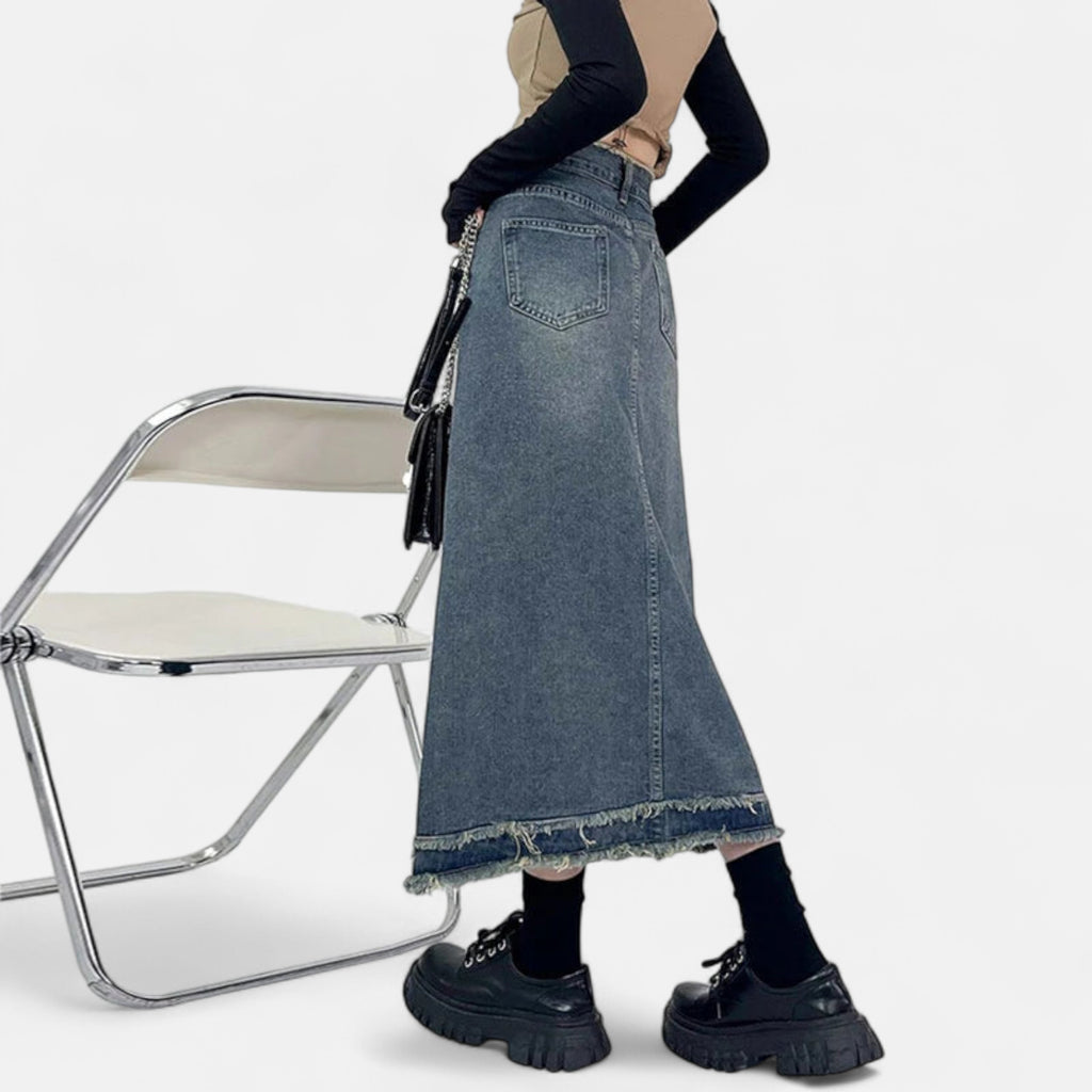 Jupe en jean effilochée