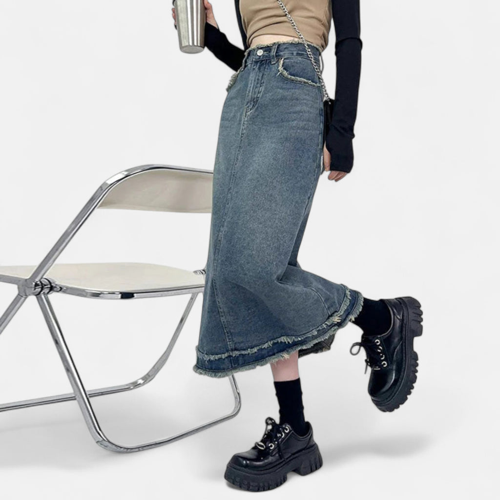 Jupe en jean effilochée