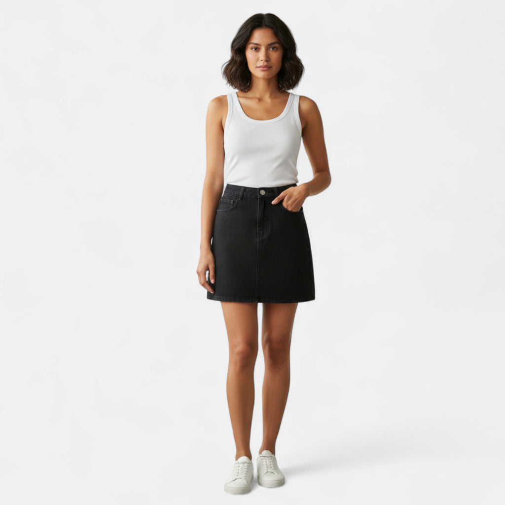 Jupe en jean noire courte